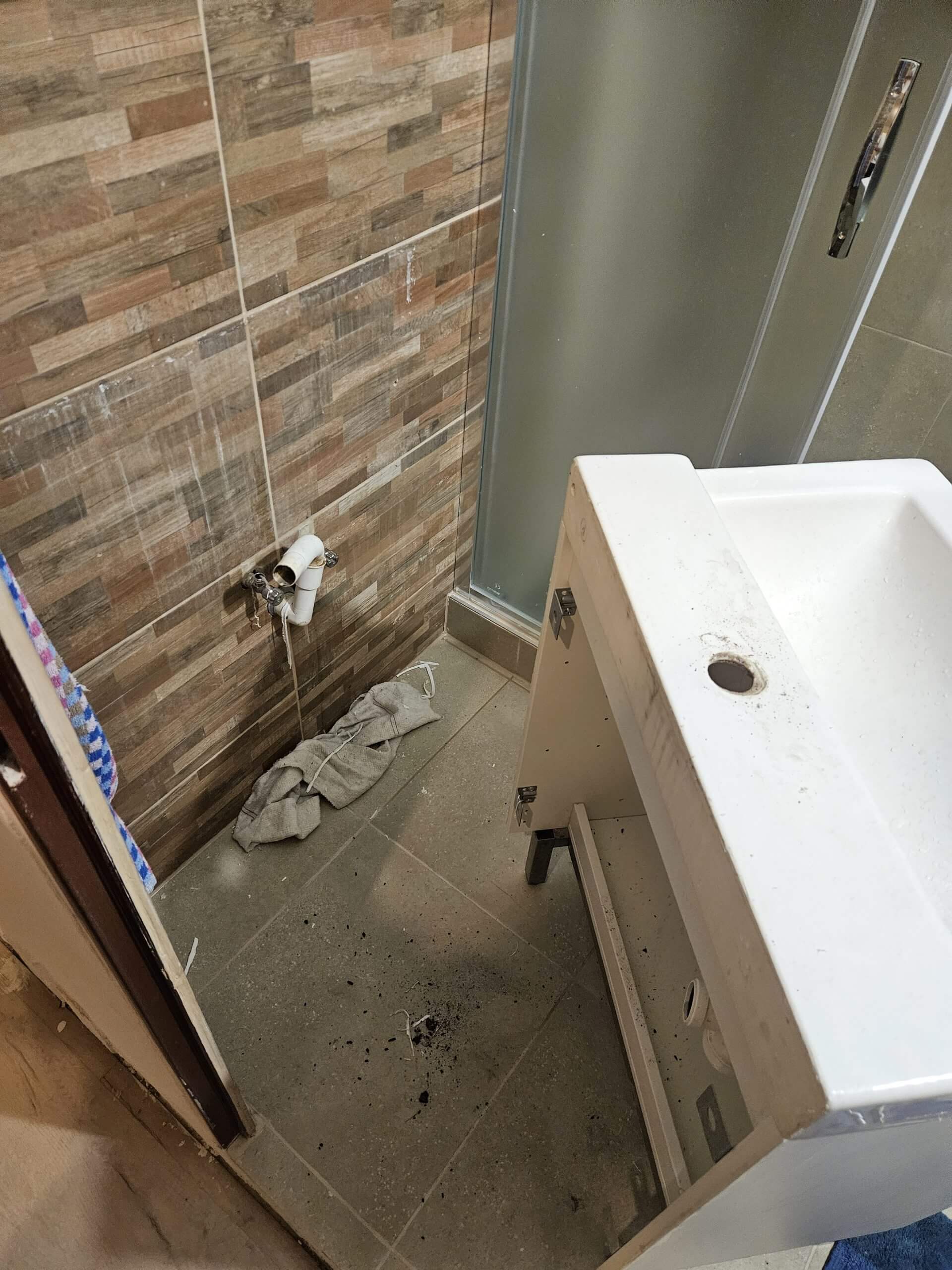 Skříňka musela pryč